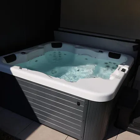 En Lisiere De Foret * Saint-Palais-sur-Mer