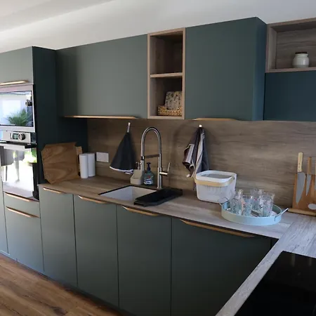 En Lisiere De Foret * Saint-Palais-sur-Mer