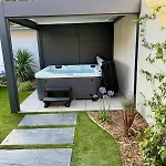 Bois De Courlay Holiday home *
