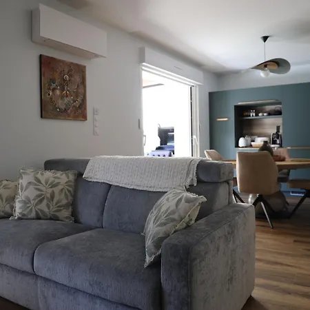 En Lisiere De Foret *