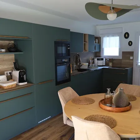 En Lisiere De Foret Semesterbostad *